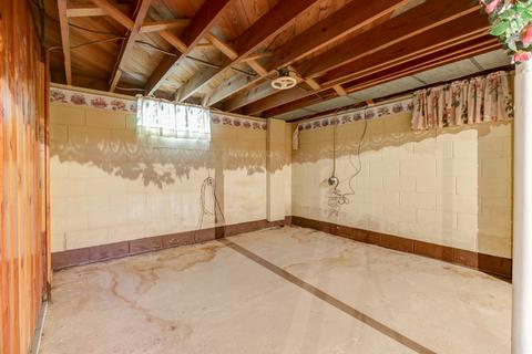 841 E Pells St, Paxton, IL 60957 photo 16