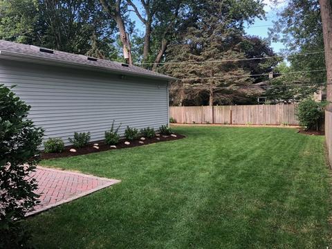 239 S Edison Ave, Elgin, IL 60123 photo 5