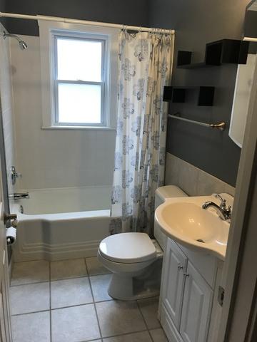 239 S Edison Ave, Elgin, IL 60123 photo 10