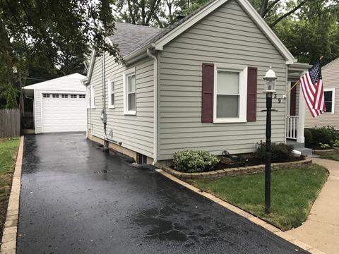 239 S Edison Ave, Elgin, IL 60123 photo 2