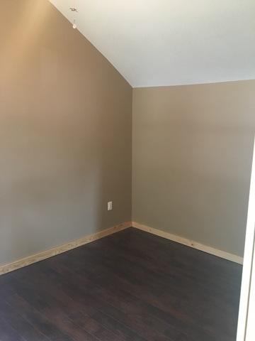 319 Gentleman Rd, Ottawa, IL 61350 photo 11