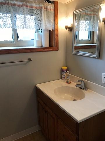 9037 Bartlett Ave, Brookfield, IL 60513 photo 24