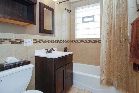 7841 White Ave, Lyons, IL 60534 photo 5