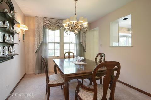 3128 Maple Leaf Dr, Glenview, IL 60026 photo 6