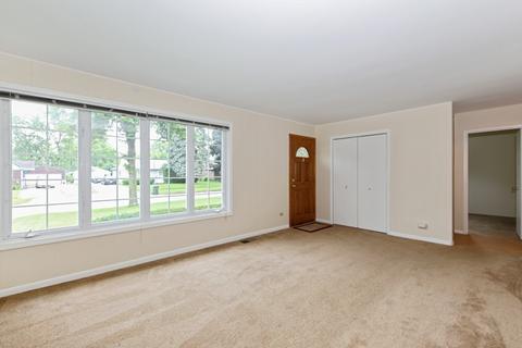 2502 South St, Rolling Meadows, IL 60008 photo 2