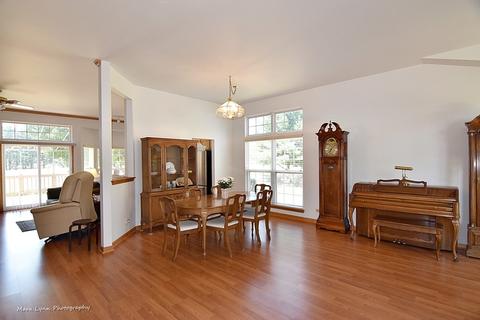 101 Cold Spring Ct, Aurora, IL 60506 photo 11