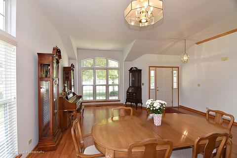 101 Cold Spring Ct, Aurora, IL 60506 photo 14