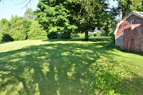 918 Jackson St, Pecatonica, IL 61063 photo 10