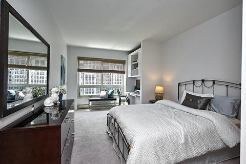 250 E Pearson St #1005, Chicago, IL 60611 photo 12