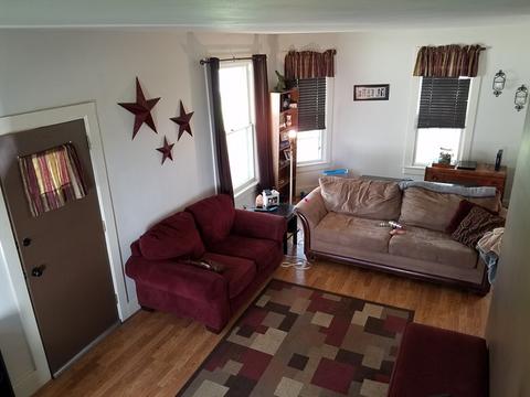 606 E 3rd St, Rock Falls, IL 61071 photo 2