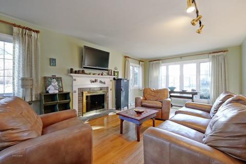 1500 Hackberry Rd, Deerfield, IL 60015 photo 2
