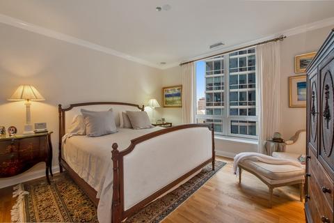 10 E Delaware Pl #25E, Chicago, IL 60611 photo 14