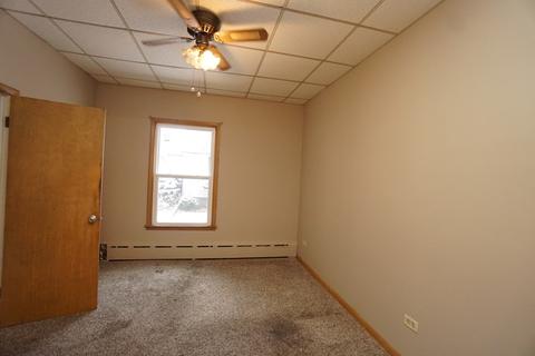 470 Ryerson Ave, Elgin, IL 60123 photo 16
