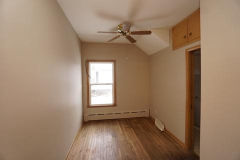 470 Ryerson Ave, Elgin, IL 60123 photo 20