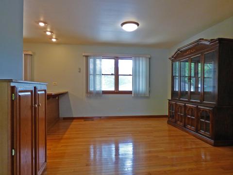 1320 Palm Dr, Wheeling, IL 60090 photo 7