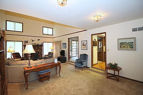 1775 Kevin Ave, Elgin, IL 60123 photo 6