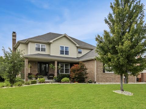 3302 Edgewater Dr, Kankakee, IL 60901 photo 1