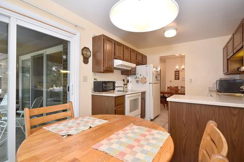 2830 Northampton Dr #D1, Rolling Meadows, IL 60008 photo 12