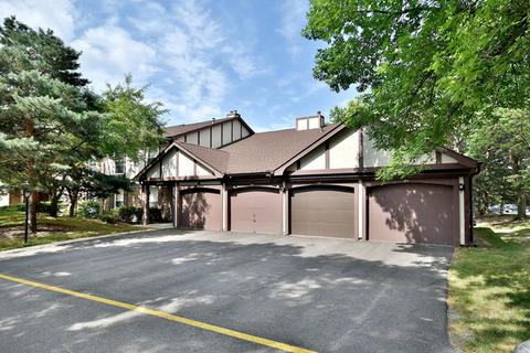 2830 Northampton Dr #D1, Rolling Meadows, IL 60008 photo 1
