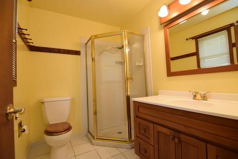 1301 Surrey Ct, Algonquin, IL 60102 photo 11