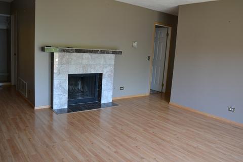 735 Plum Tree Ct #A2, Wheeling, IL 60090 photo 3
