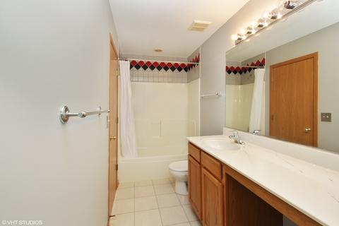 1116 Clover Dr, Minooka, IL 60447 photo 9
