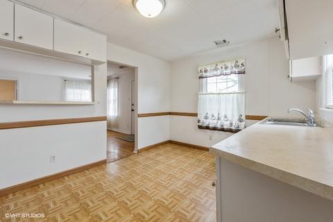 4420 Custer Ave, Brookfield, IL 60513 photo 9