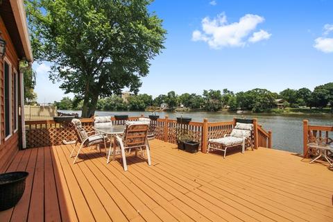 361 E Water St, Kankakee, IL 60901 photo 12