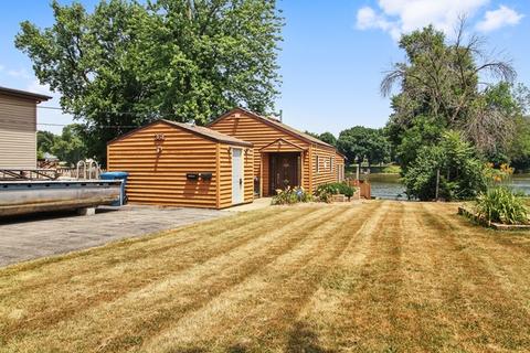361 E Water St, Kankakee, IL 60901 photo 1