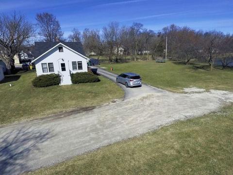 3302 N Chapel Hill Rd, Mchenry, IL 60051 photo 7