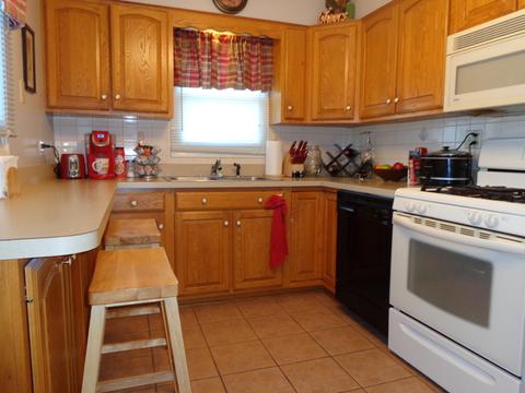 3303 Bernice Rd, Lansing, IL 60438 photo 9