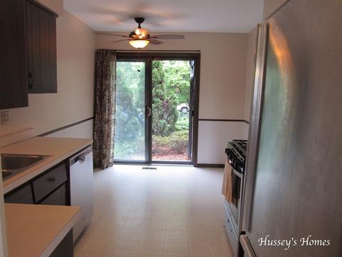 1144 Briarcliffe Blvd, Wheaton, IL 60189 photo 5