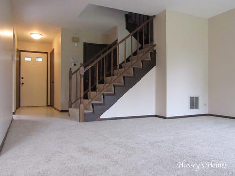 1144 Briarcliffe Blvd, Wheaton, IL 60189 photo 8