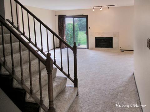 1144 Briarcliffe Blvd, Wheaton, IL 60189 photo 3