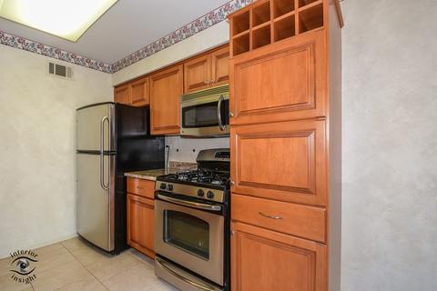 1236 Mae Ct #1236, Wheeling, IL 60090 photo 5