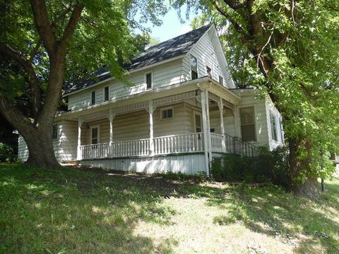 232 E Bluff St, Marseilles, IL 61341 photo 1