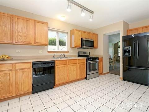 2207 Falcon Dr, Plainfield, IL 60586 photo 11