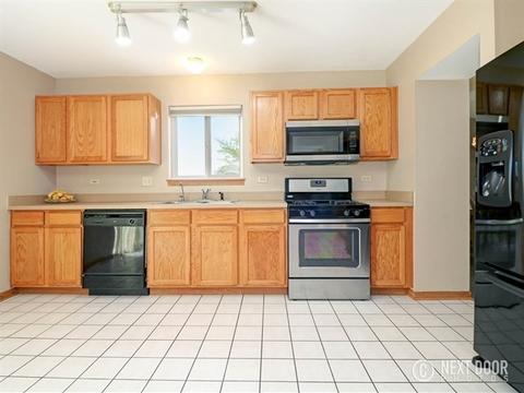 2207 Falcon Dr, Plainfield, IL 60586 photo 10