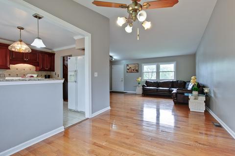 4441 Trailside Ct, Hoffman Estates, IL 60192 photo 6