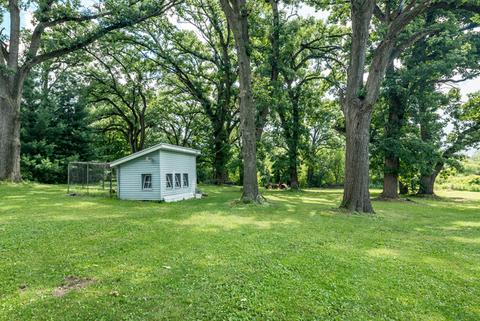 8213 N Mill Rd, Leaf River, IL 61047 photo 23