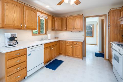 8213 N Mill Rd, Leaf River, IL 61047 photo 7