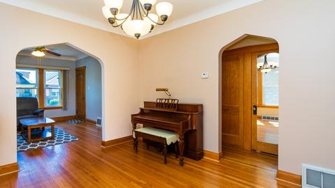 6417 28th Pl, Berwyn, IL 60402 photo 5