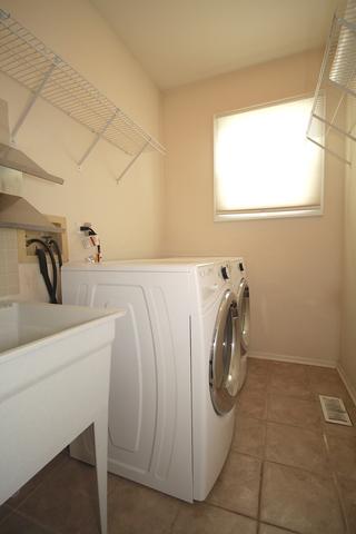 723 Hastings Ct, Wheeling, IL 60090 photo 32