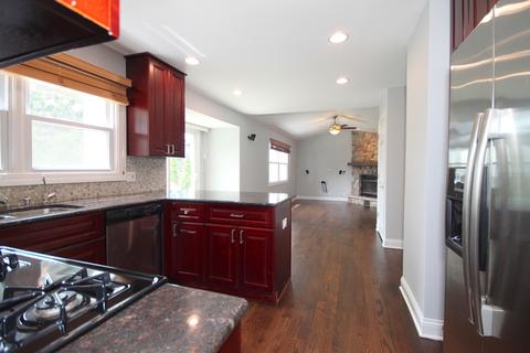 723 Hastings Ct, Wheeling, IL 60090 photo 15