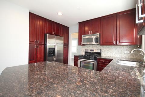 723 Hastings Ct, Wheeling, IL 60090 photo 13