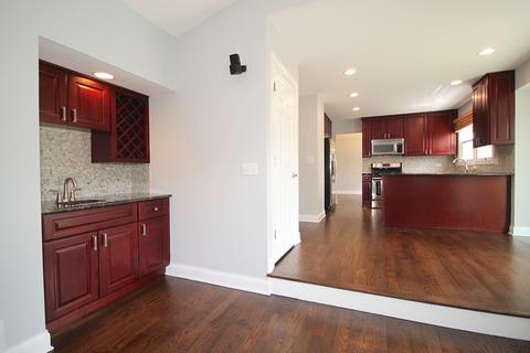 723 Hastings Ct, Wheeling, IL 60090 photo 8