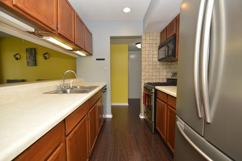 2785 White Barn Rd, Aurora, IL 60502 photo 13