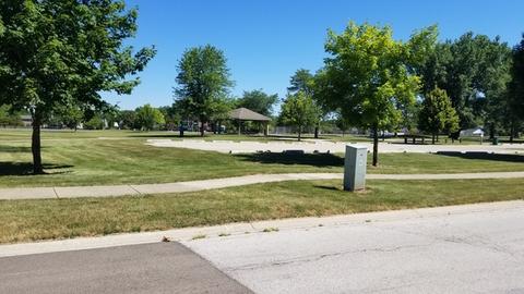 2785 White Barn Rd, Aurora, IL 60502 photo 33