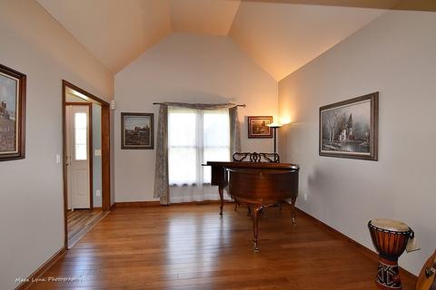 41 W570 Silvana Dr, Elgin, IL 60124 photo 7