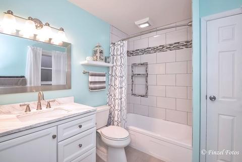 4407 Ashley Dr, Mchenry, IL 60050 photo 8